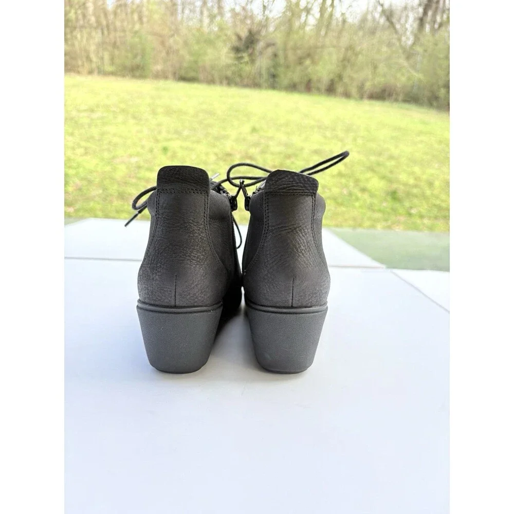 Clarks Unstructured Women's Ankle Booties Black Leather Lace Up Wedge Size 8 M